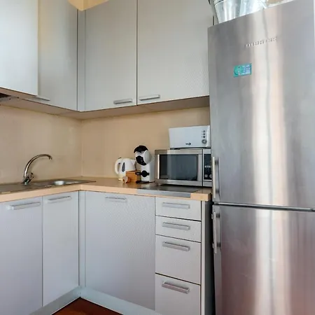 Cathedral Apartment, Upper Floor Apartment *